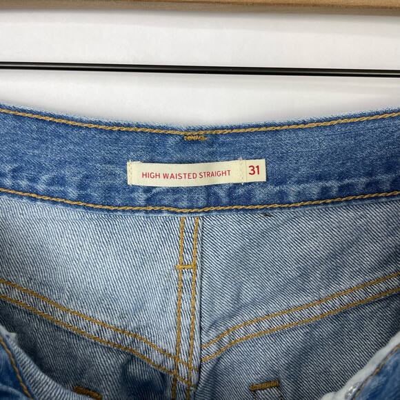 Levi's 31x31 | High Waist Straight Joe Strut Distressed Jeans - Picture 7 of 9